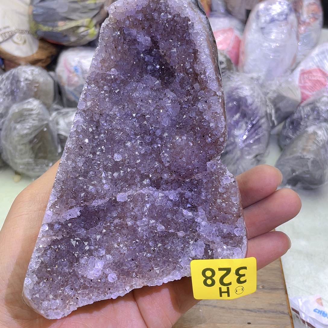 紫晶大型摆件（非配饰）未镶嵌