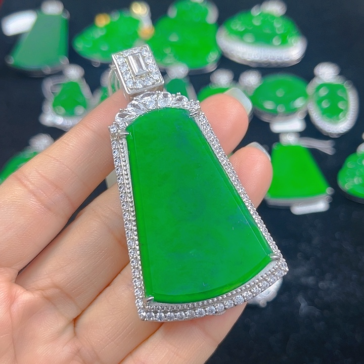 翡翠银S925镶嵌吊坠(不含链)