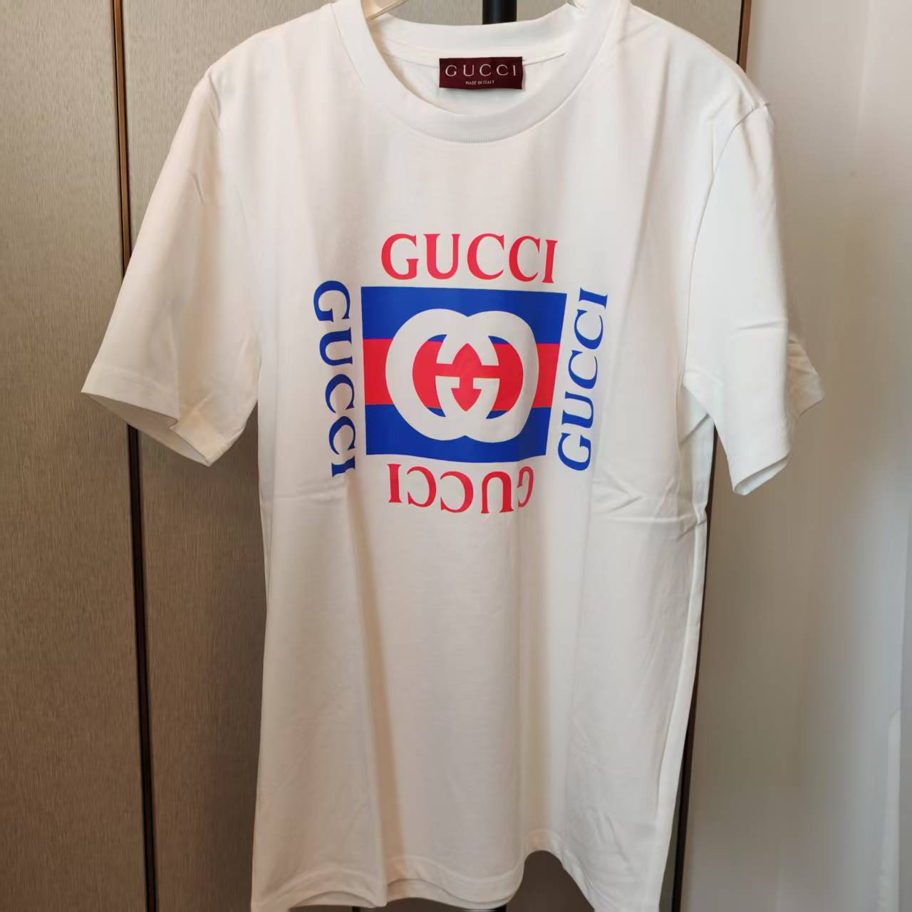 99新 GUCCI/古驰 D 经典方标logo短袖 229