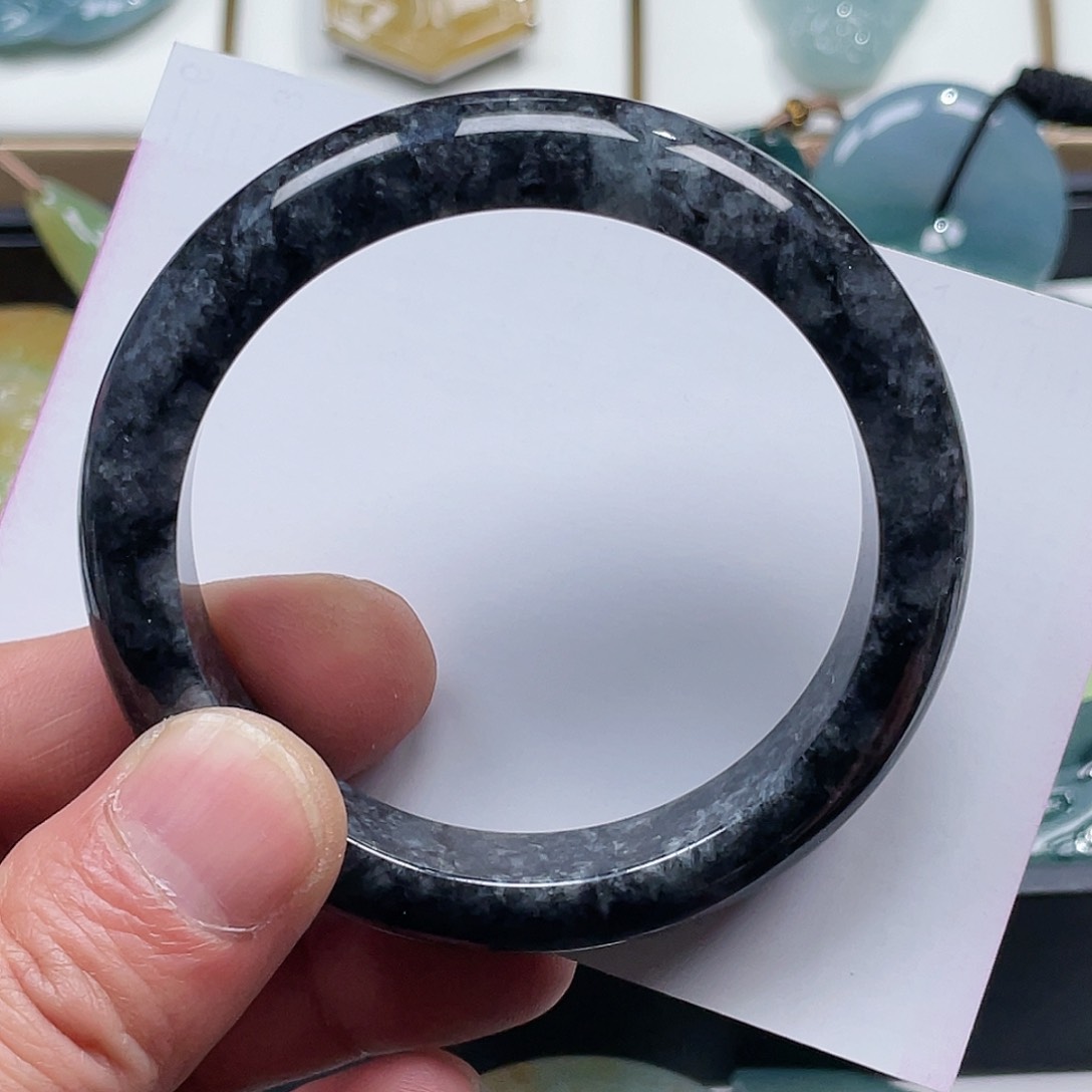 翡翠手镯未镶嵌ℒ****缅甸天然A货翡翠