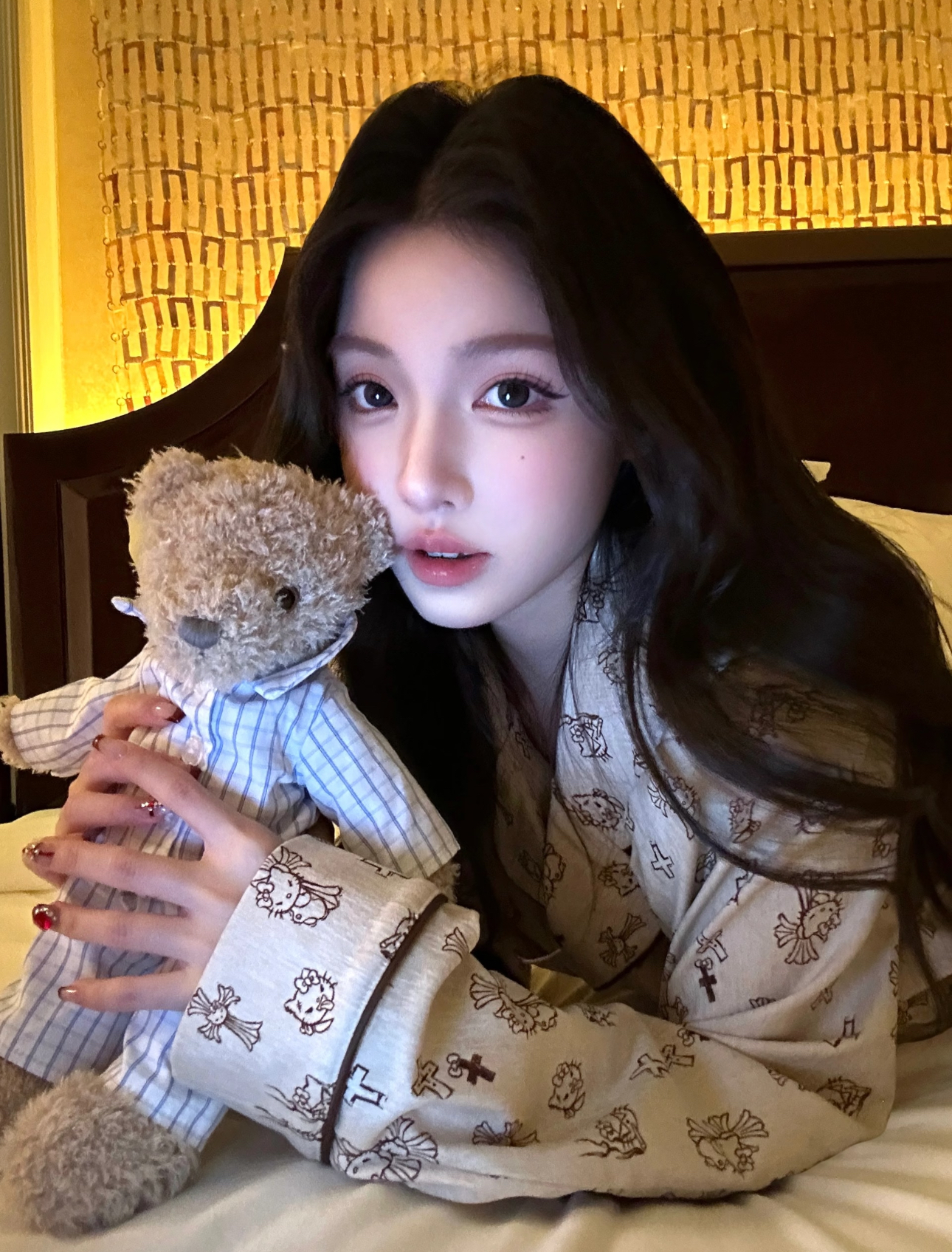 HelloKitty十字睡衣秋季新款可爱高级感网红显气质长袖日常家居服