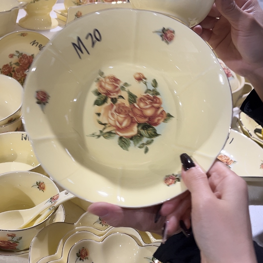 星博汇陶瓷有限公司2个20