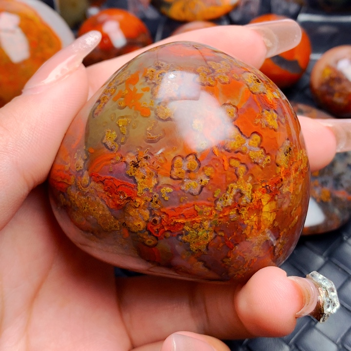 玛瑙/玉髓颈饰未镶嵌天****司