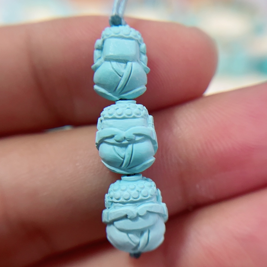 绿松石配饰未镶嵌