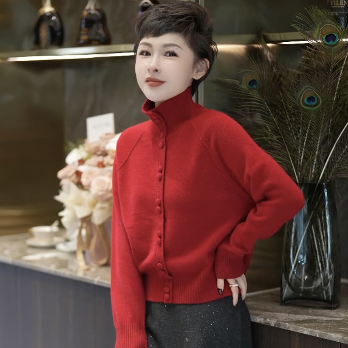 包扣气质女人 加厚秋冬针织衫MG7306