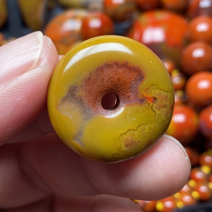 玛瑙/玉髓吊坠未镶嵌