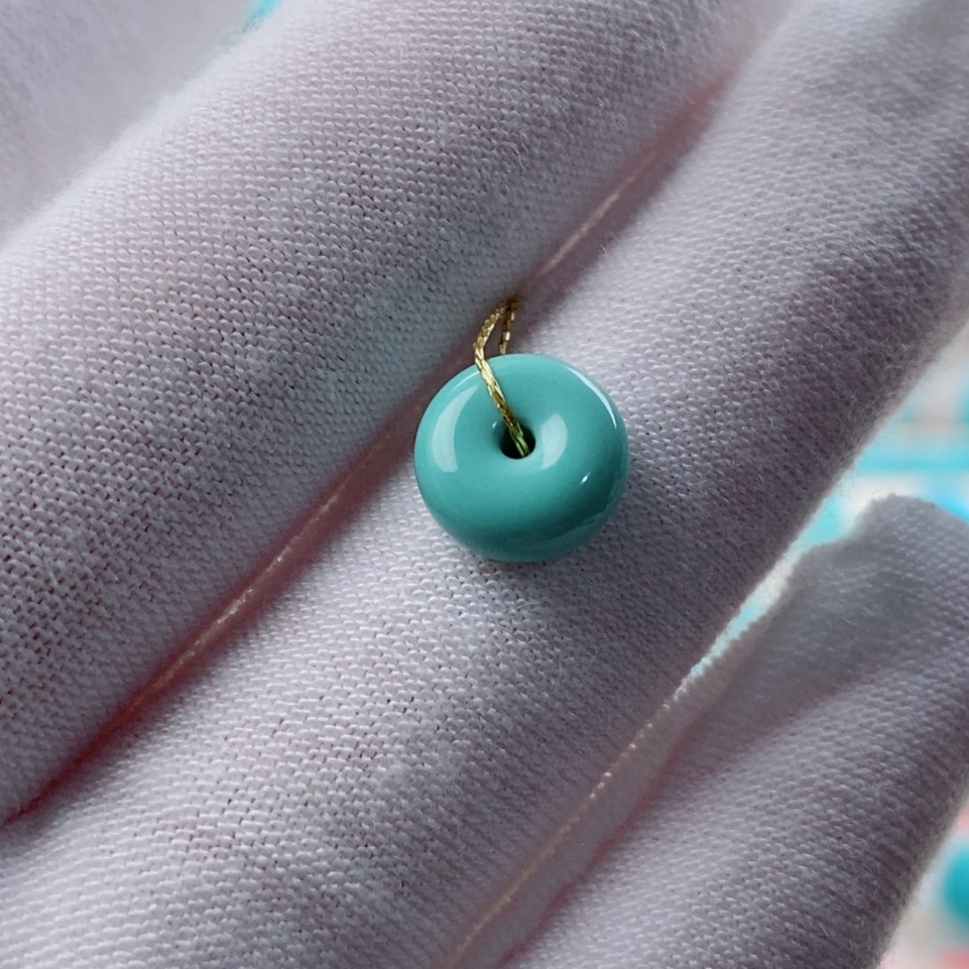 绿松石配饰未镶嵌