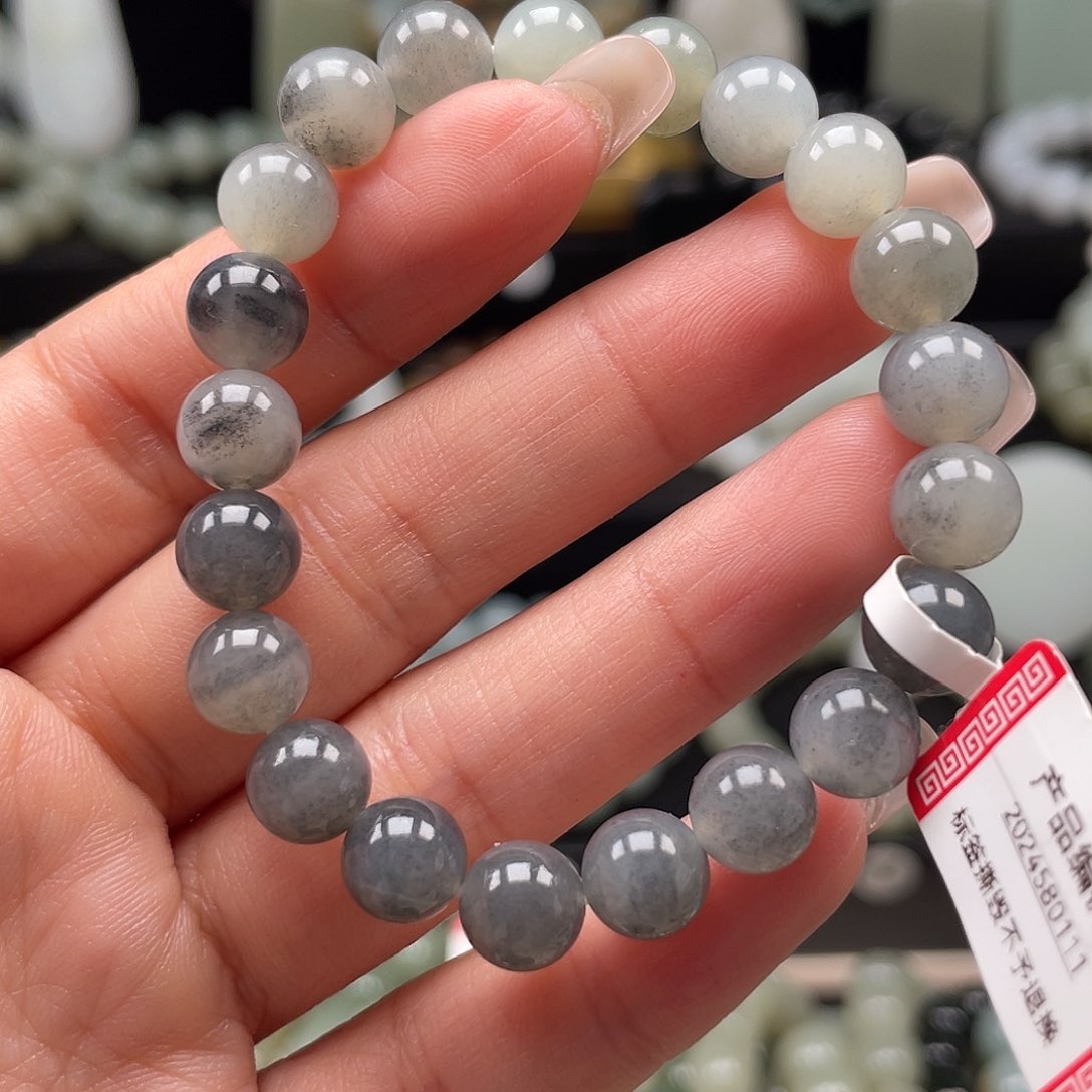 和田玉手串未镶嵌