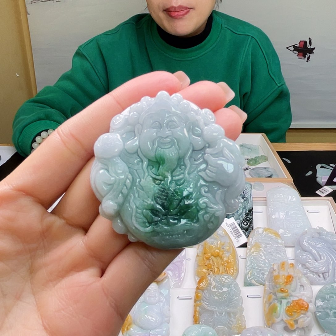 翡翠吊坠(不含链)未镶嵌