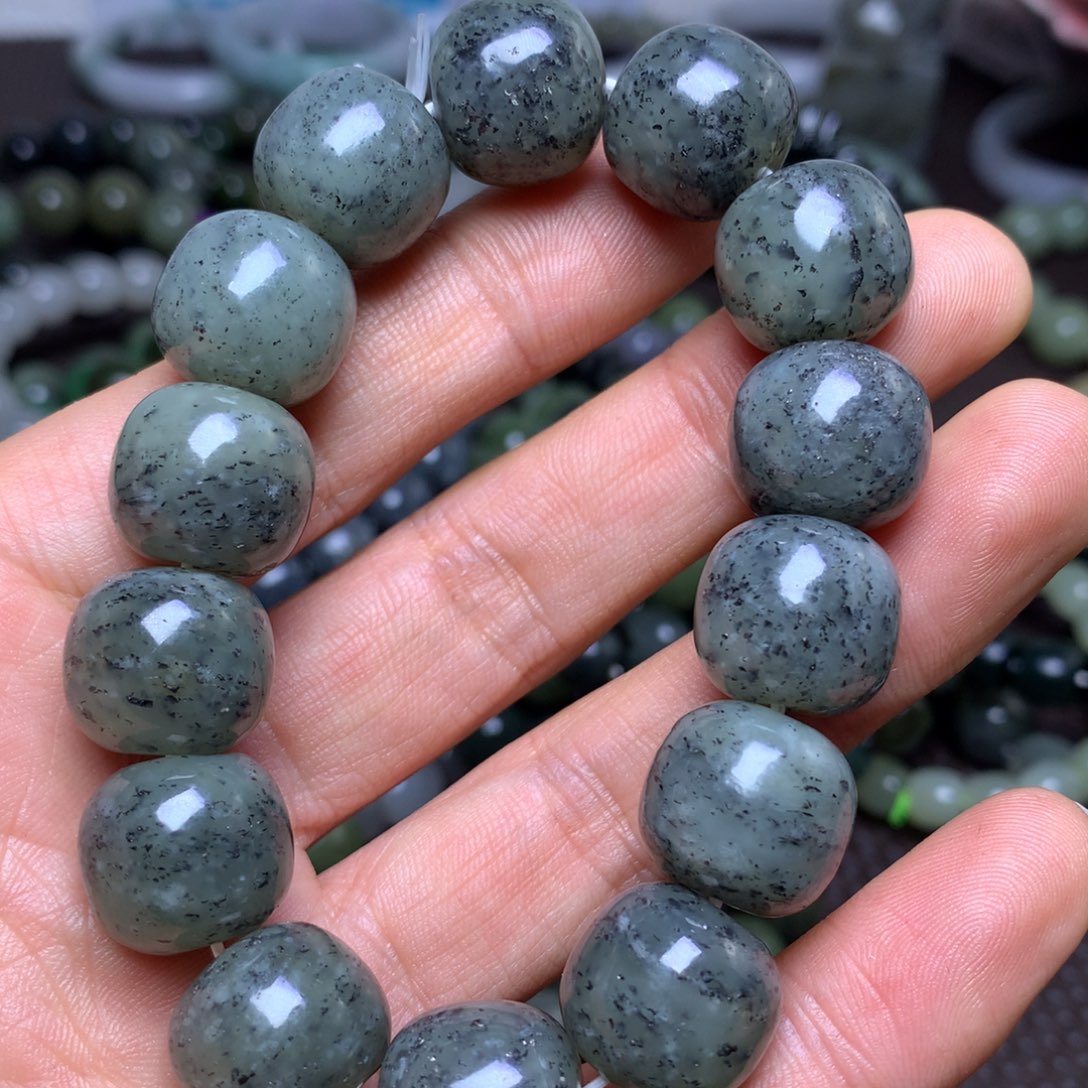 未镶嵌手串和田玉16