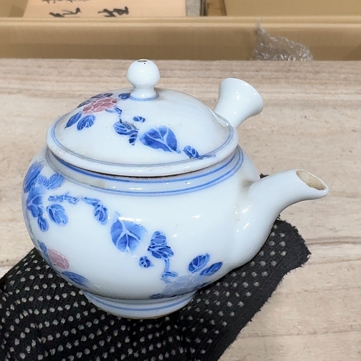 瓷片微瑕哈哈哈哈哈哈哈