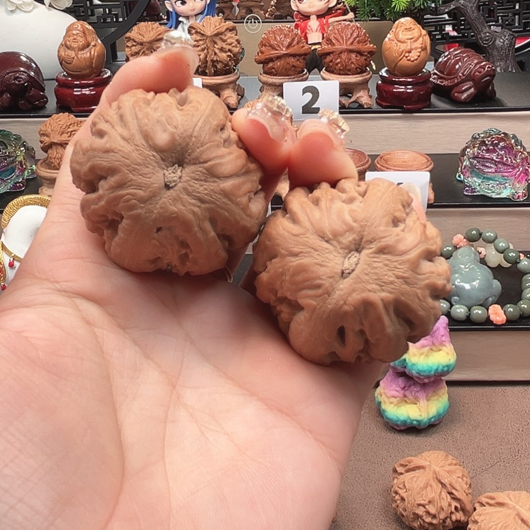 日***.核桃霸王龙➕宫灯➕元宝