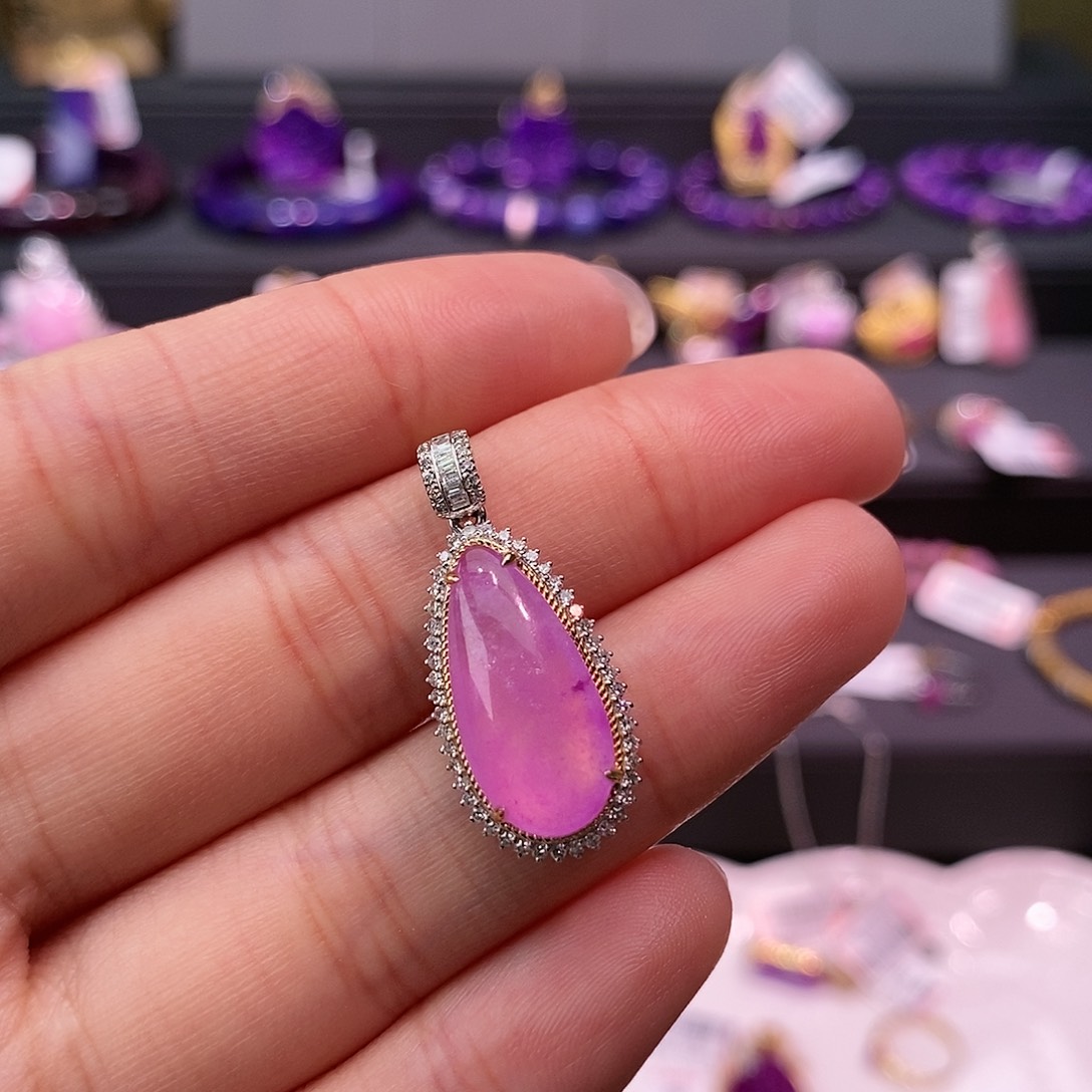 苏纪石（舒俱来）18K金镶嵌吊坠(不含链)