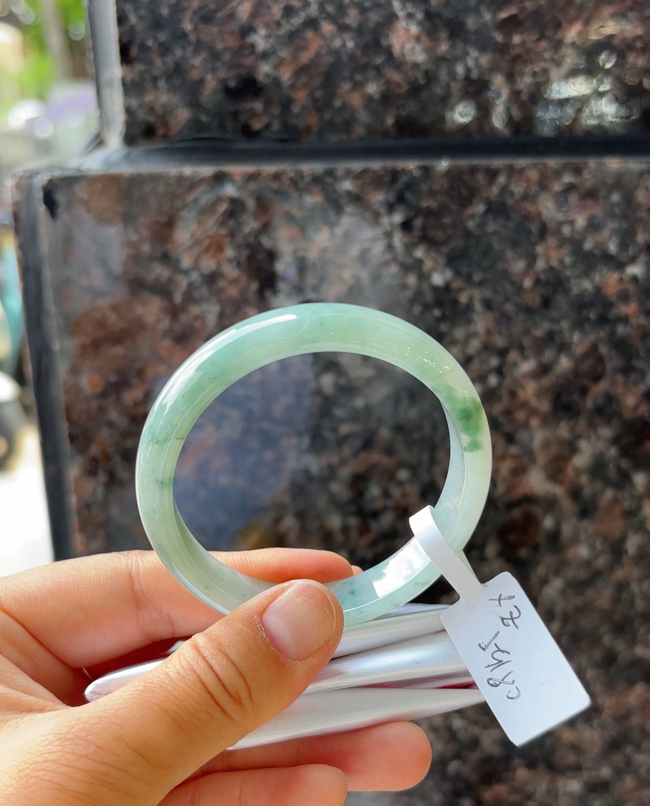 XZ（上新）五十二圈翡翠a货手镯