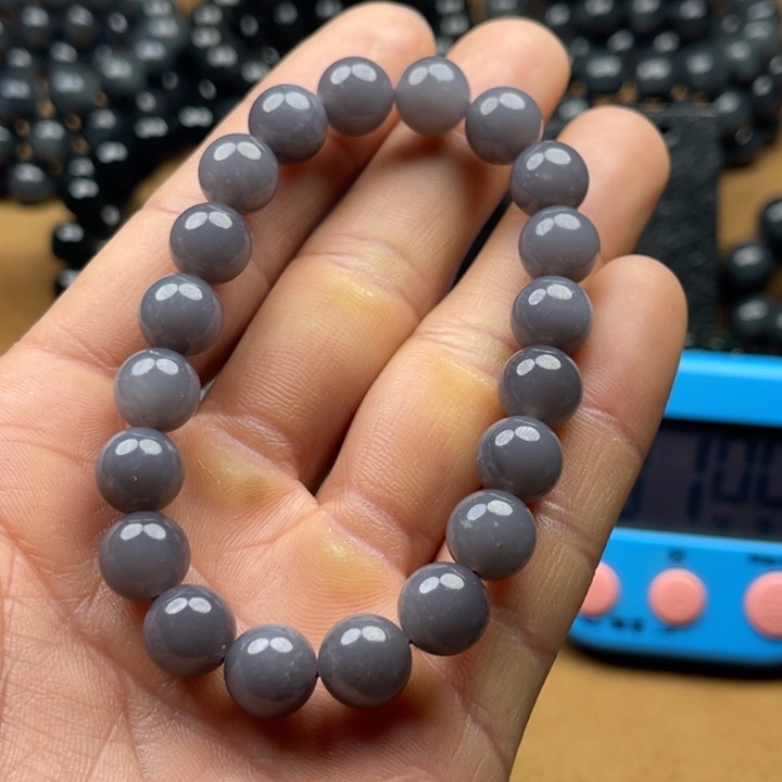 小***️和田玉未镶嵌手串