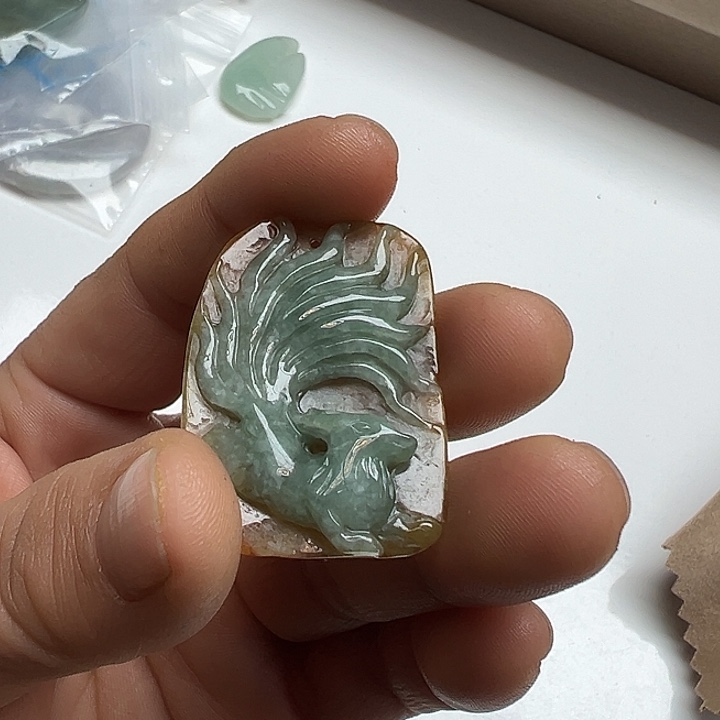 翡翠未镶嵌吊坠(不含链)張