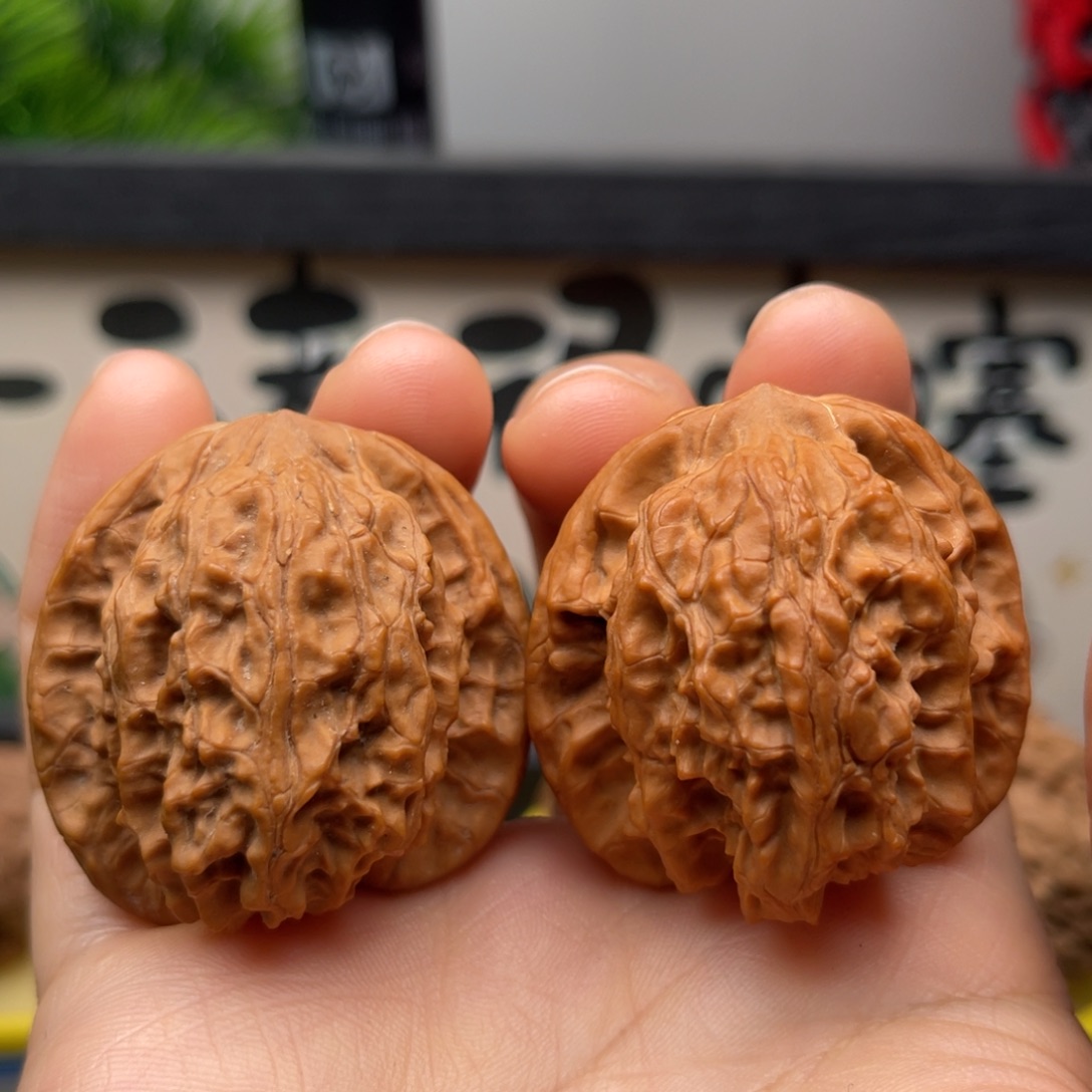 文玩核桃吊坠39野生红蝉