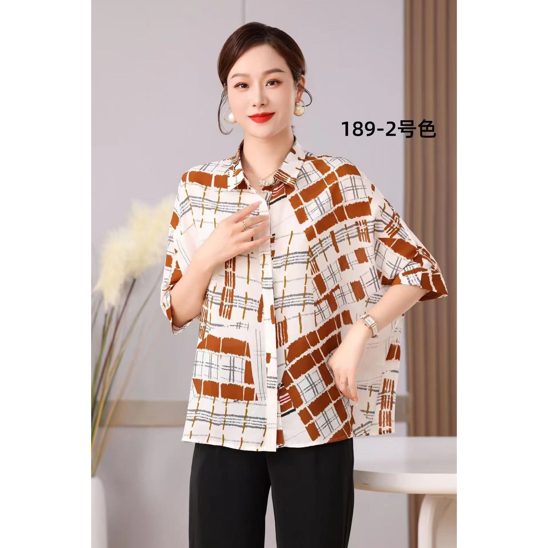 3-189-36新款舒适时尚休闲小衫