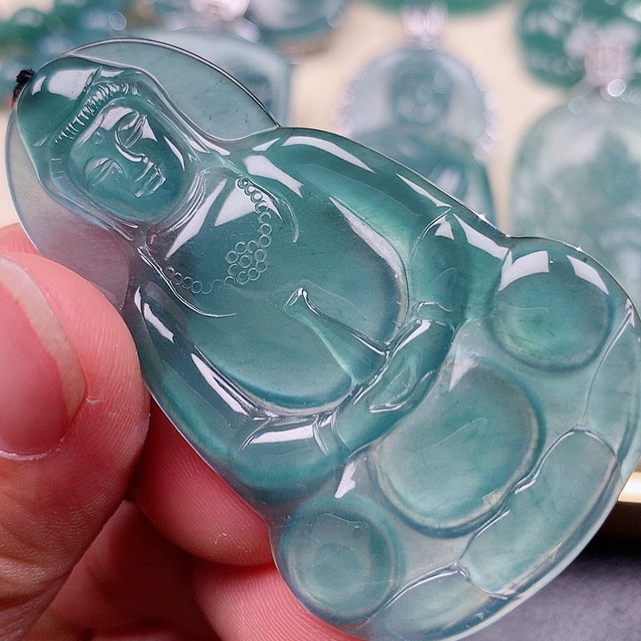 【闪购商品】翡翠颈饰未镶嵌天然翡翠