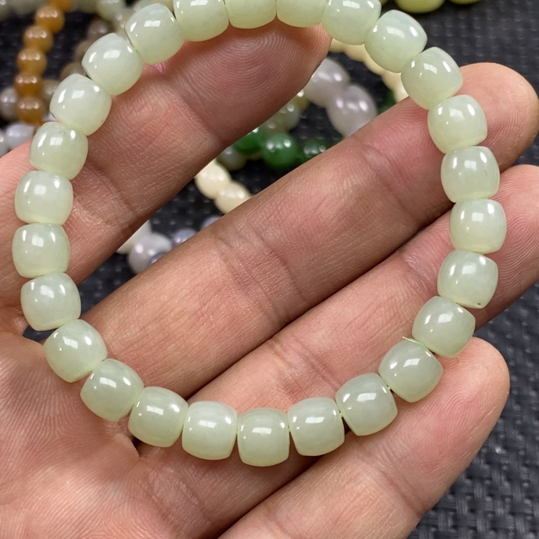 和田玉手链未镶嵌