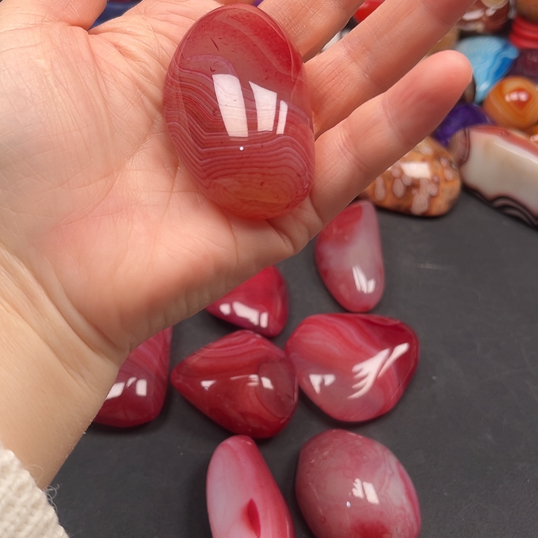 宁***宁玛瑙/玉髓未镶嵌珠宝奇石