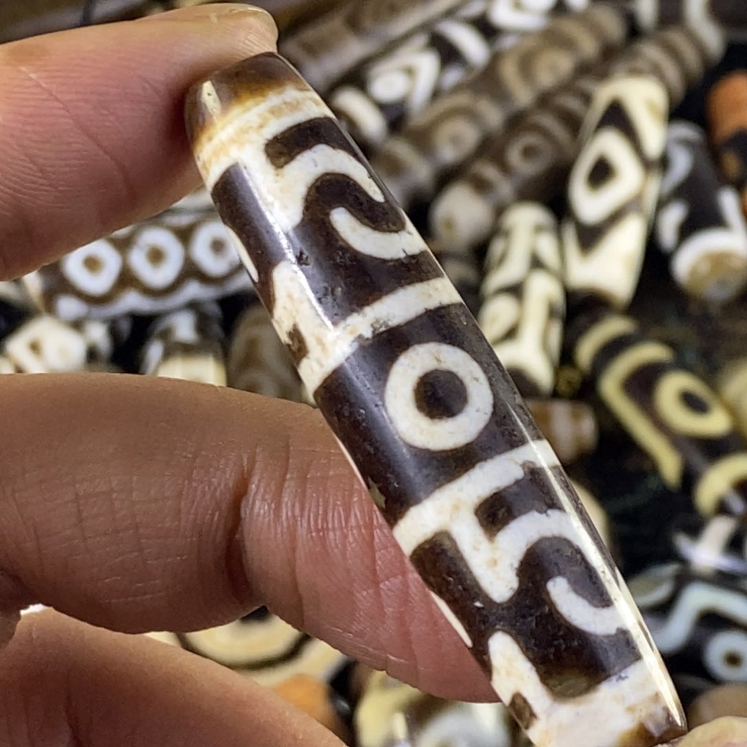 玛瑙/玉髓颈饰未镶嵌行运仿纯莲师三眼