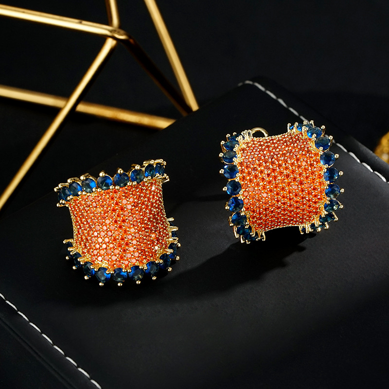 铜合金耳饰 耳饰 HL271【TITI专属】限定款轻奢中古风法式满镶耳扣