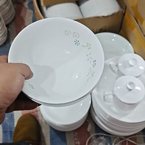 瓷玲珑七彩6寸面碗2个微瑕疵