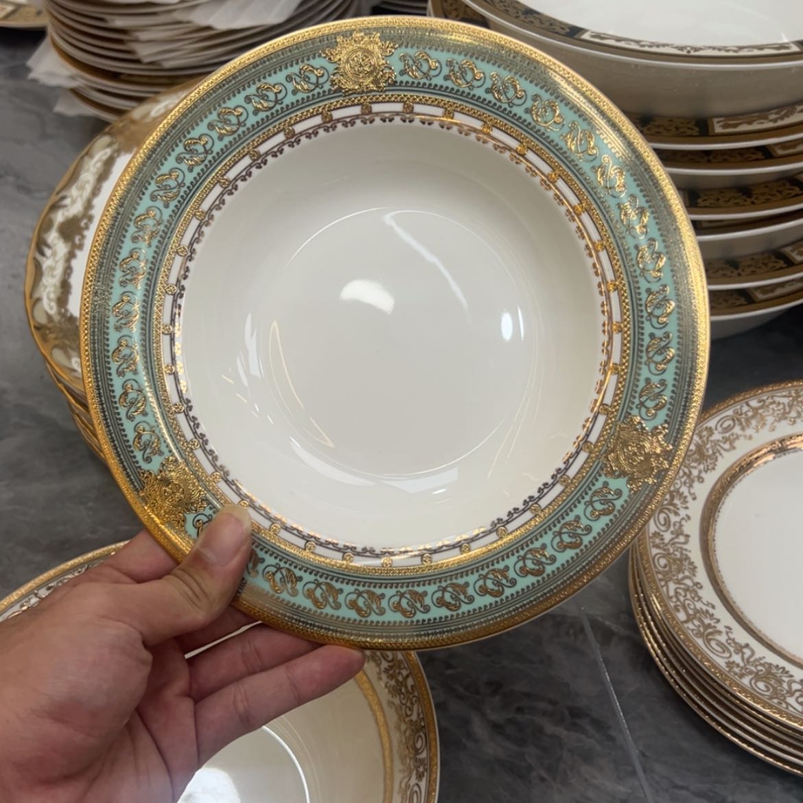 【闪购商品】瓷片8.5寸草帽盘两个一单福利价