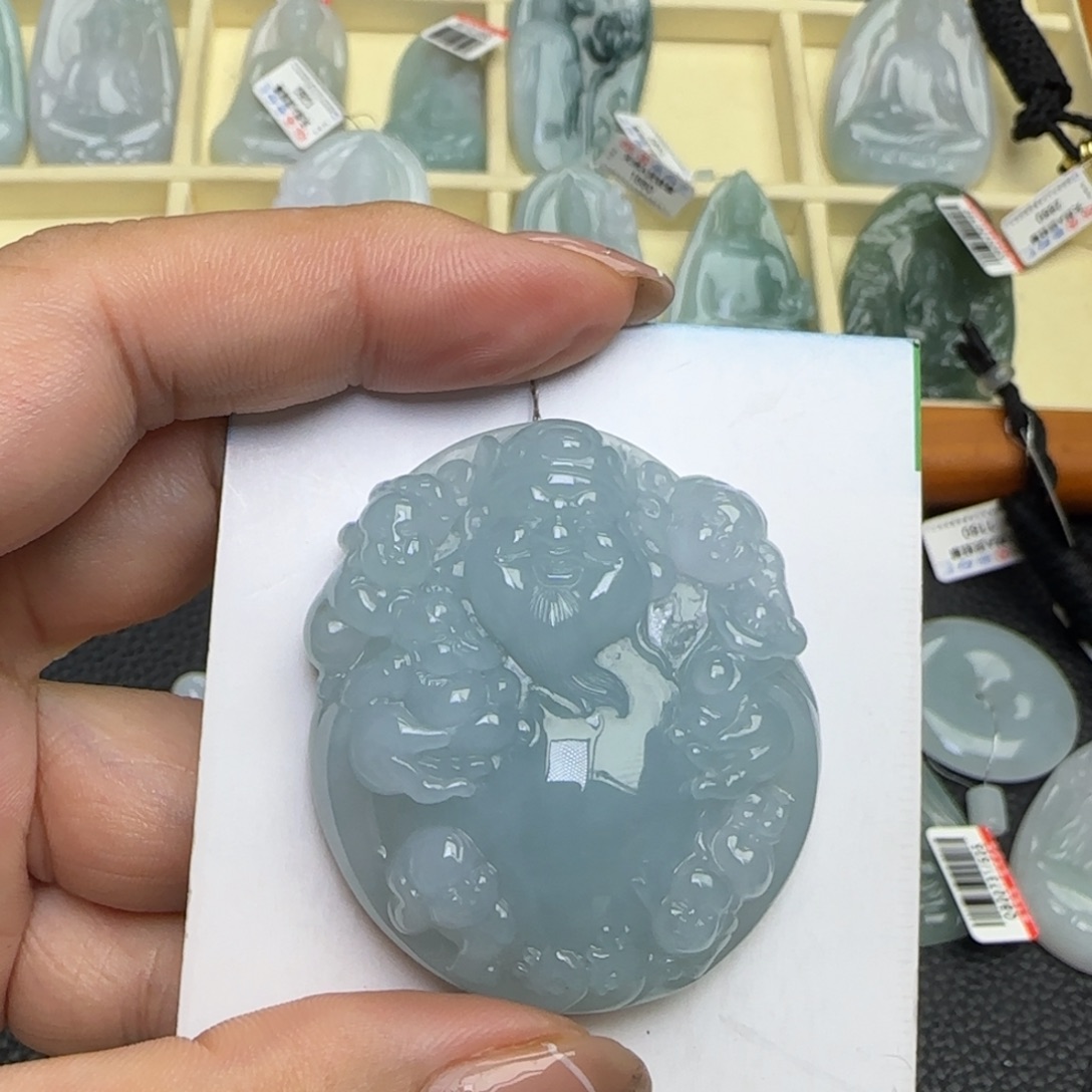 专***漆翡翠未镶嵌颈饰  