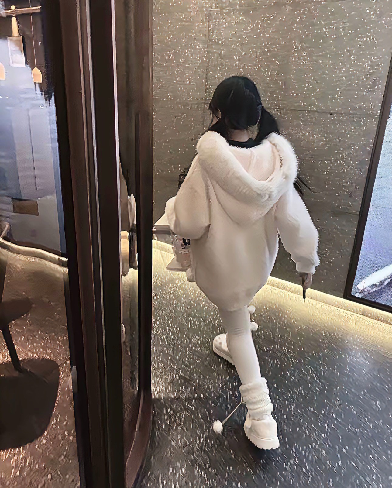 粉色毛领厚款慵懒风宽松毛衣外套休闲百搭连帽女士气质