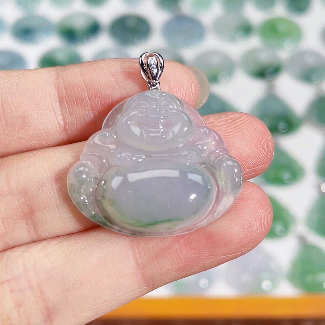 颈饰18K金镶嵌翡翠吊坠