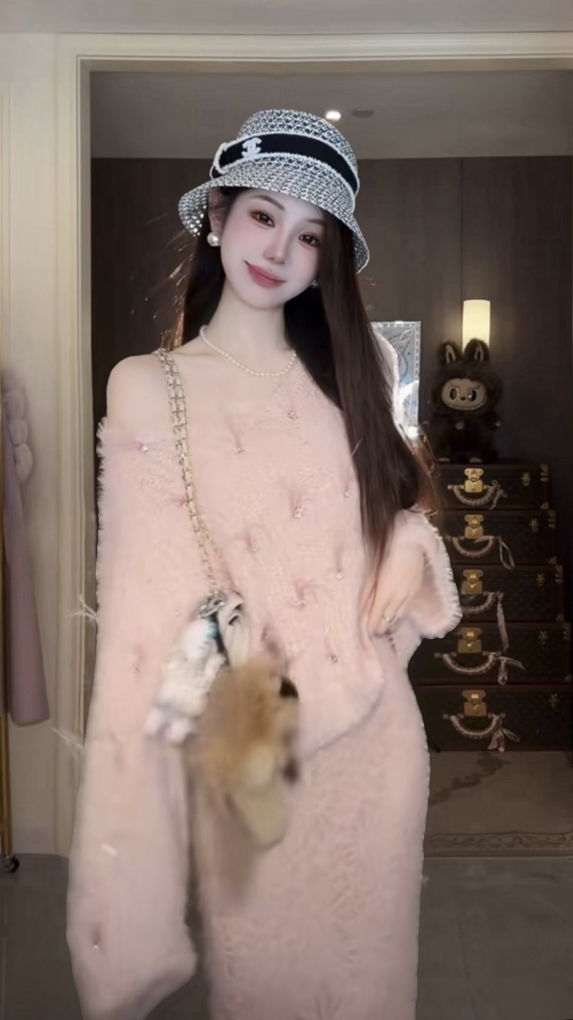 【雅乔定制】温柔具象V领钉钻宽松针织套头毛衣女秋冬DYZY-25107817