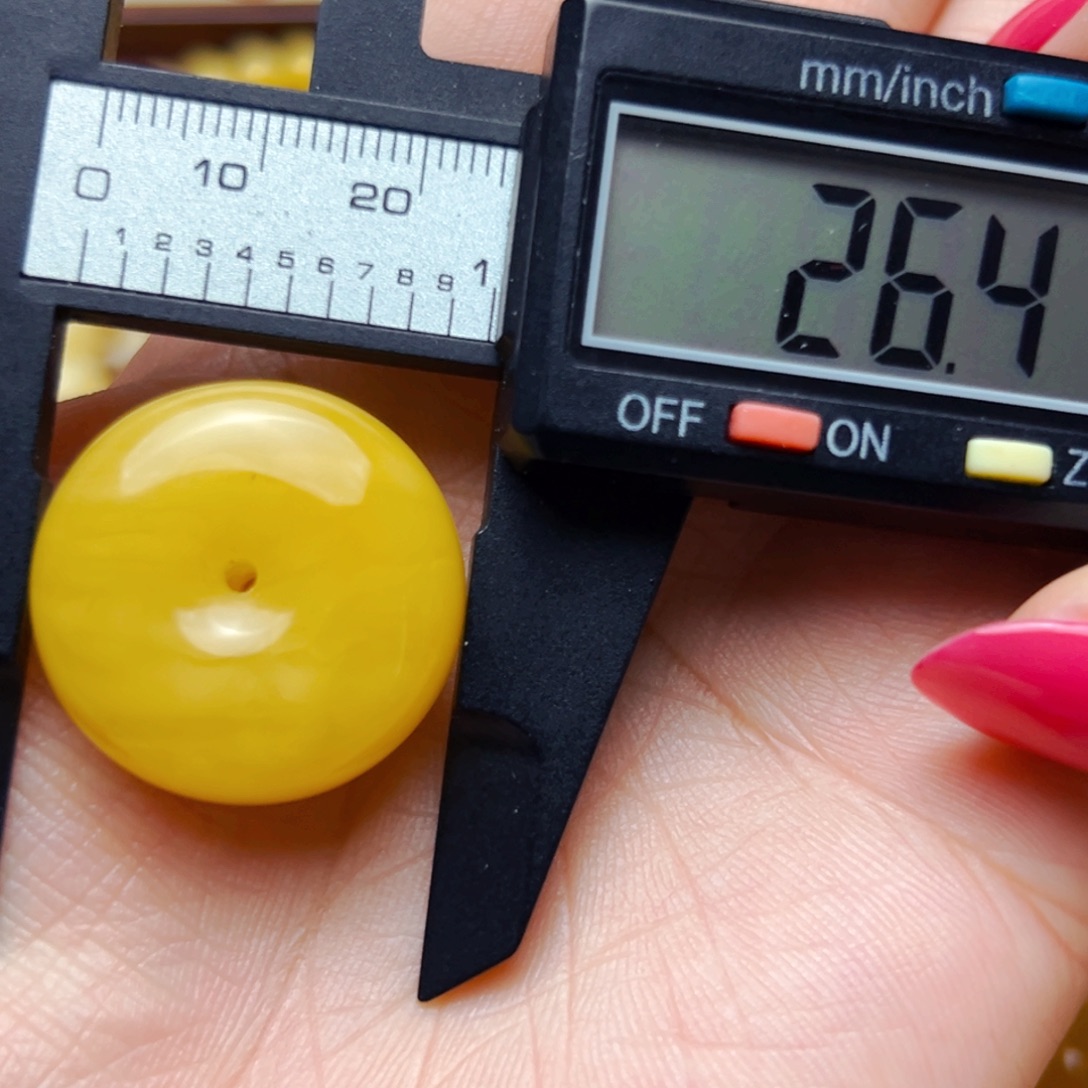 未镶嵌蜜蜡裸石26mm微瑕平安扣 6.53g