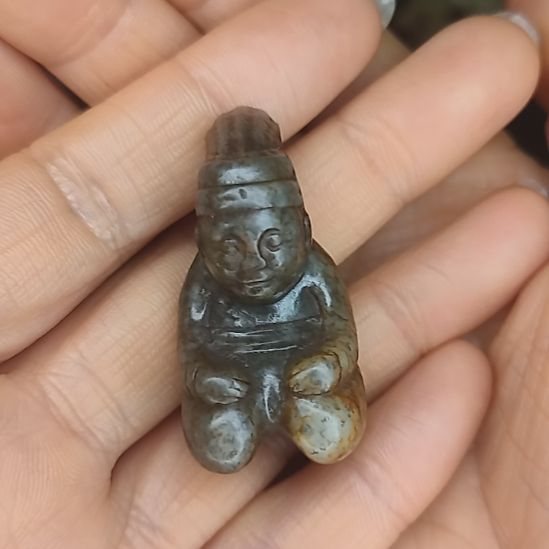 和田玉未镶嵌挂件