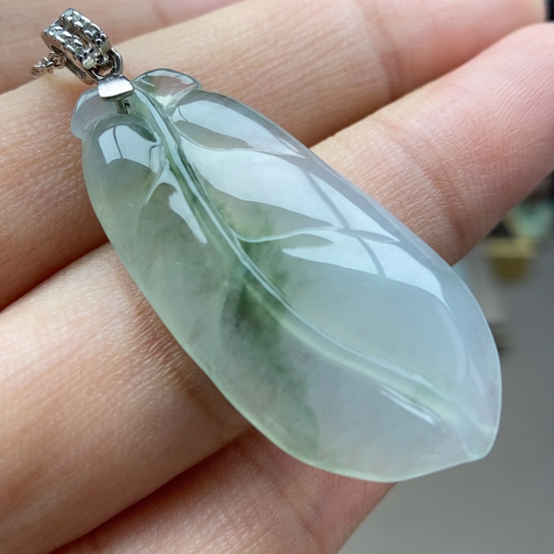 翡翠银S925镶嵌颈饰吊坠