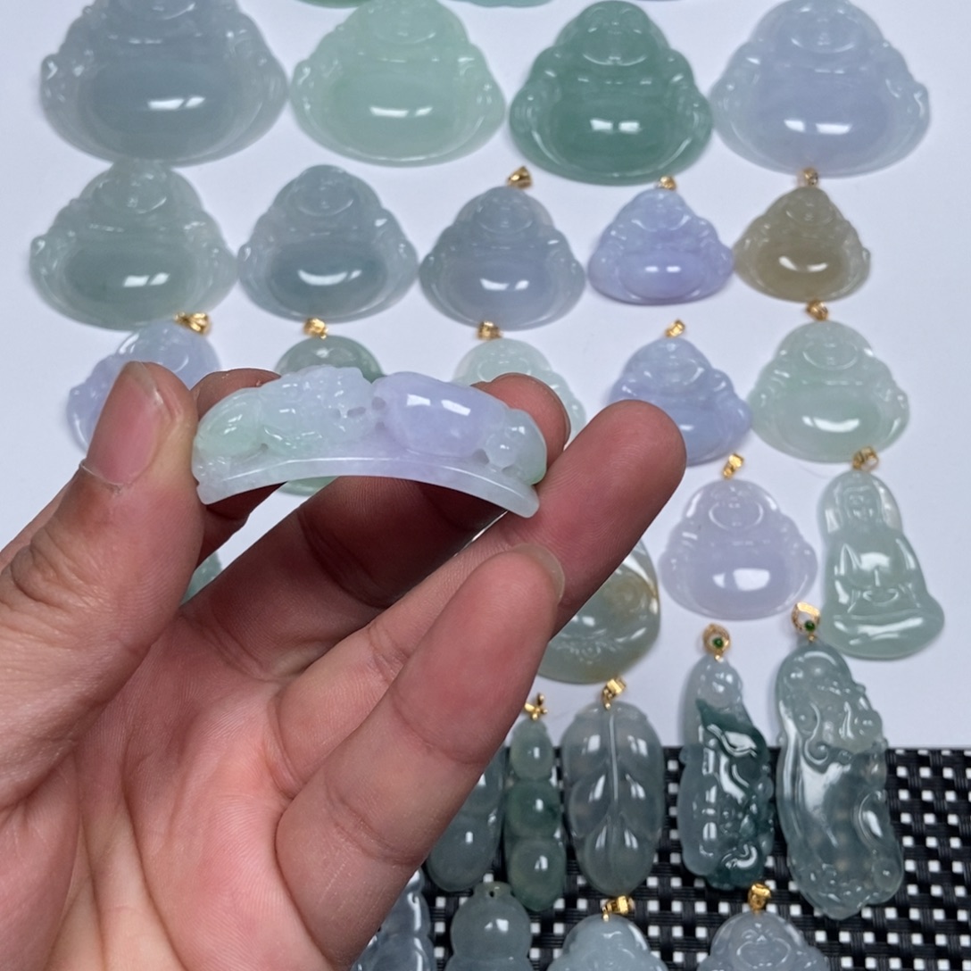 翡翠未镶嵌颈饰缅甸天然A货翡翠