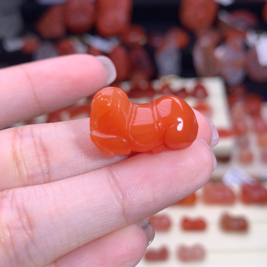 开***天南红玛瑙未镶嵌珠宝半成品唐马2