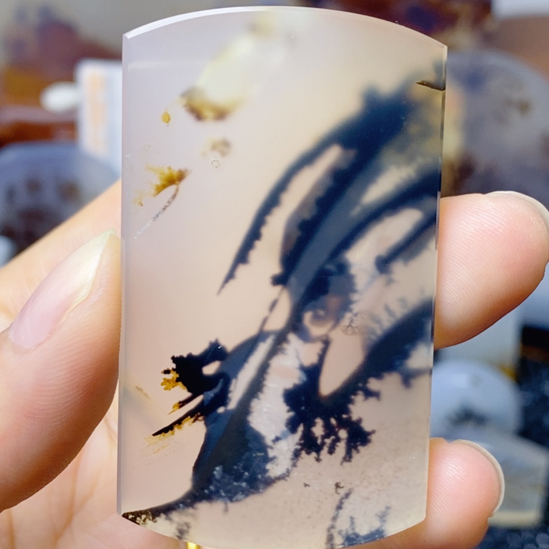 玛瑙/玉髓未镶嵌珠宝奇石