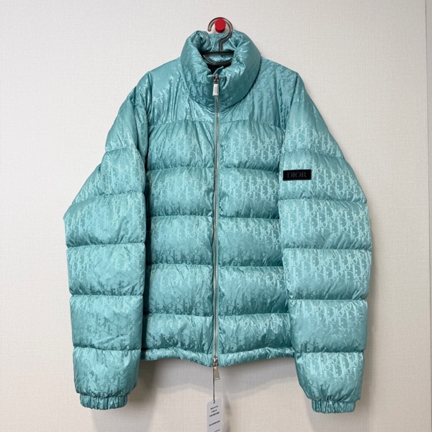 未使用 DIOR/迪奥 绿色满印羽绒服/56/编号11884