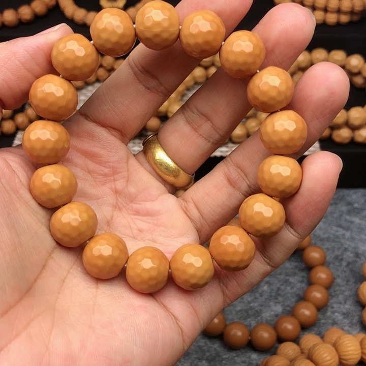 猴头核桃手串全品钻面