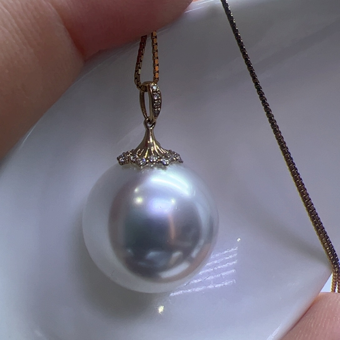 淡水珍珠吊坠(赠链)18K金镶嵌