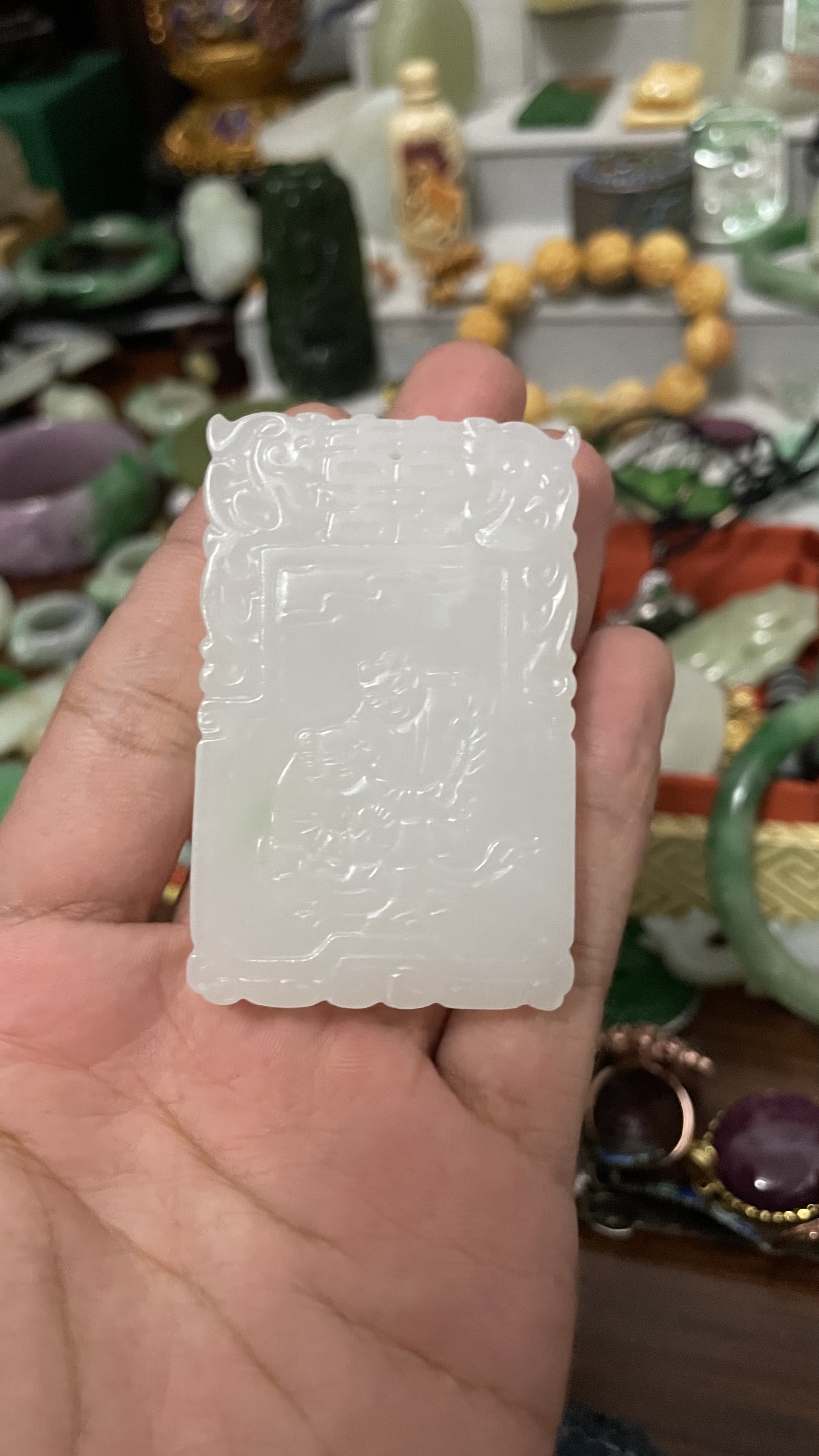 龙凤牌高品质和玉石珍品