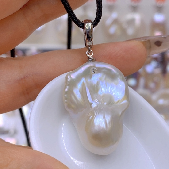 吊坠(赠链)未镶嵌淡水珍珠