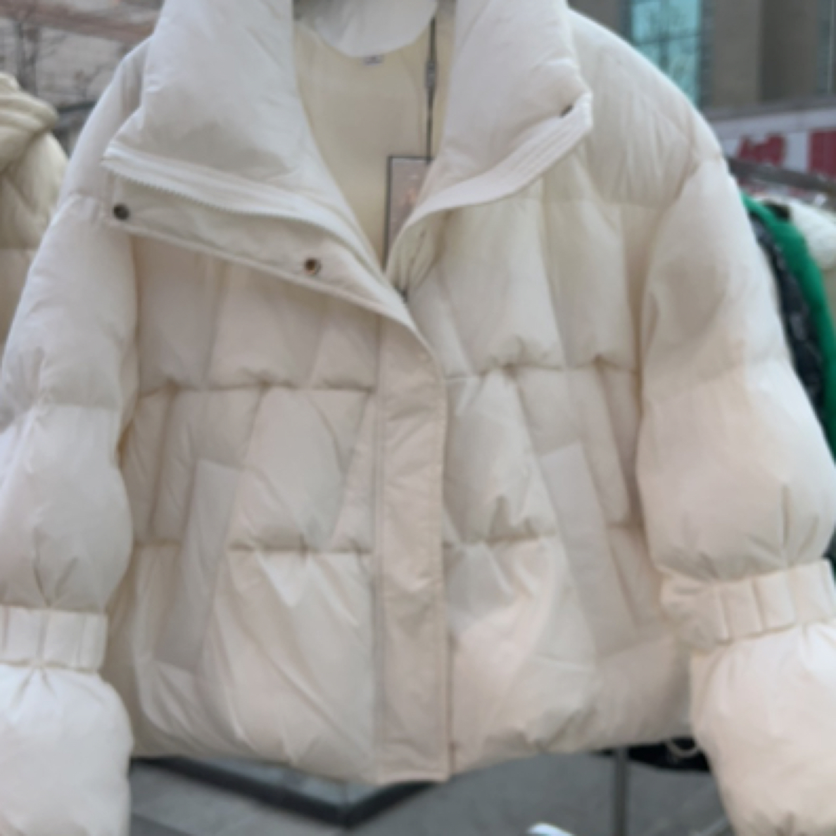 90羽绒服短款宽松版