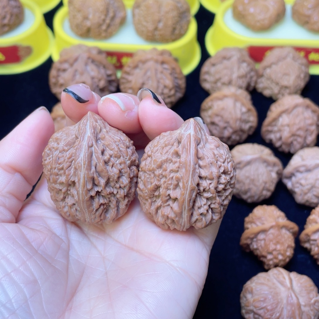 文玩核桃吊坠大蒜头32