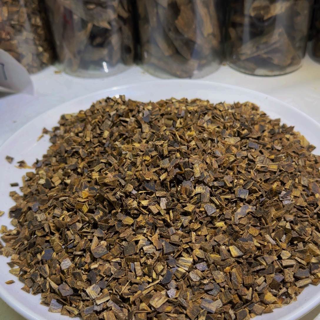 沉香沉香碎屑白棋碎料100克！！！！
