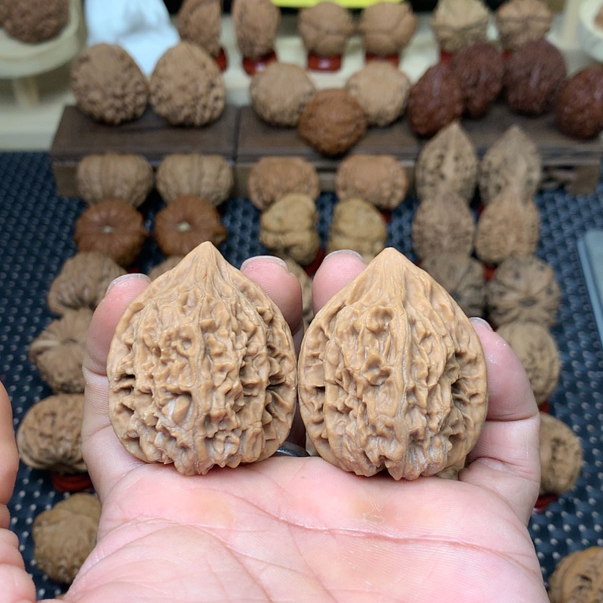 【闪购商品】文玩核桃把件全品野生房山鸡心42