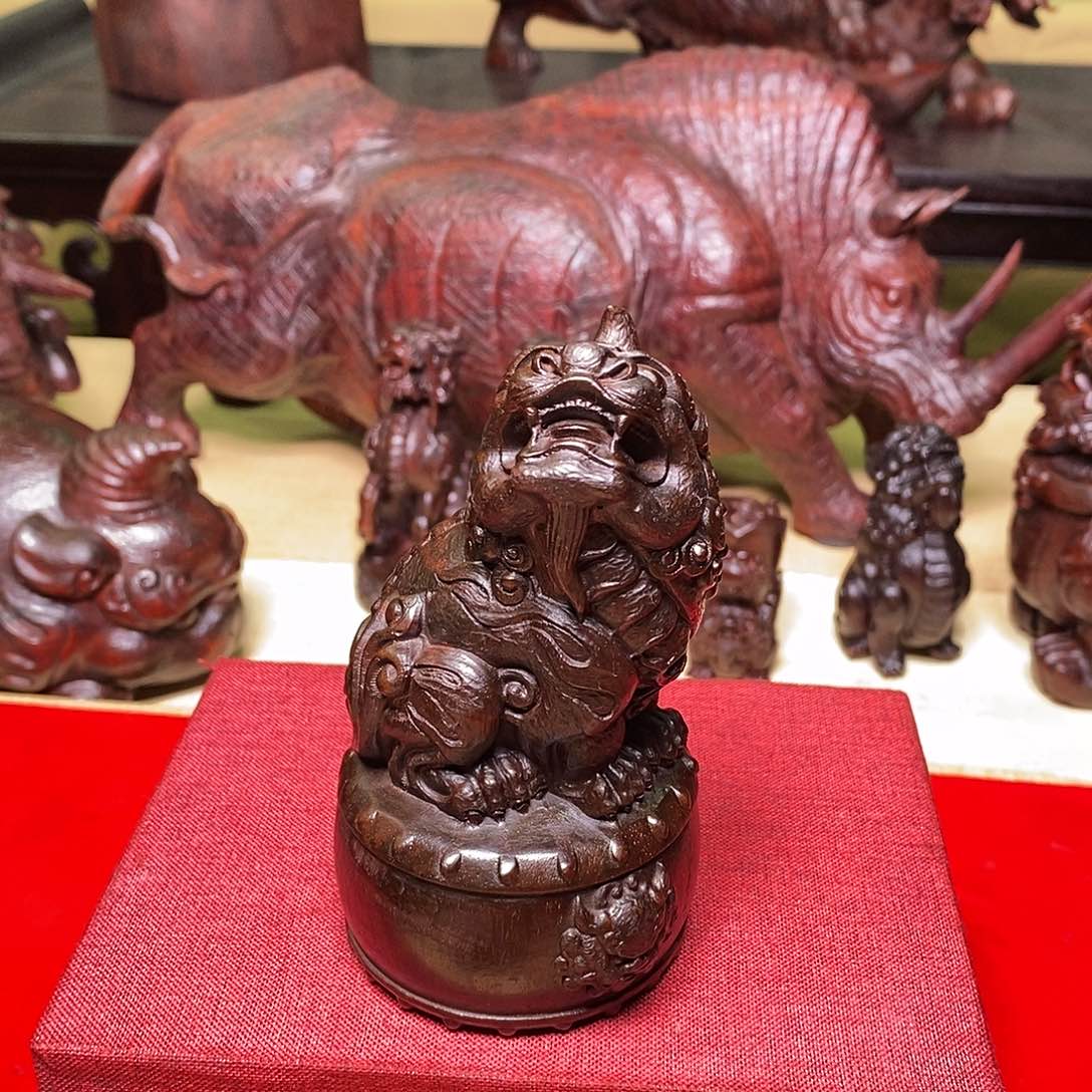 檀香紫檀（小叶紫檀）T***r