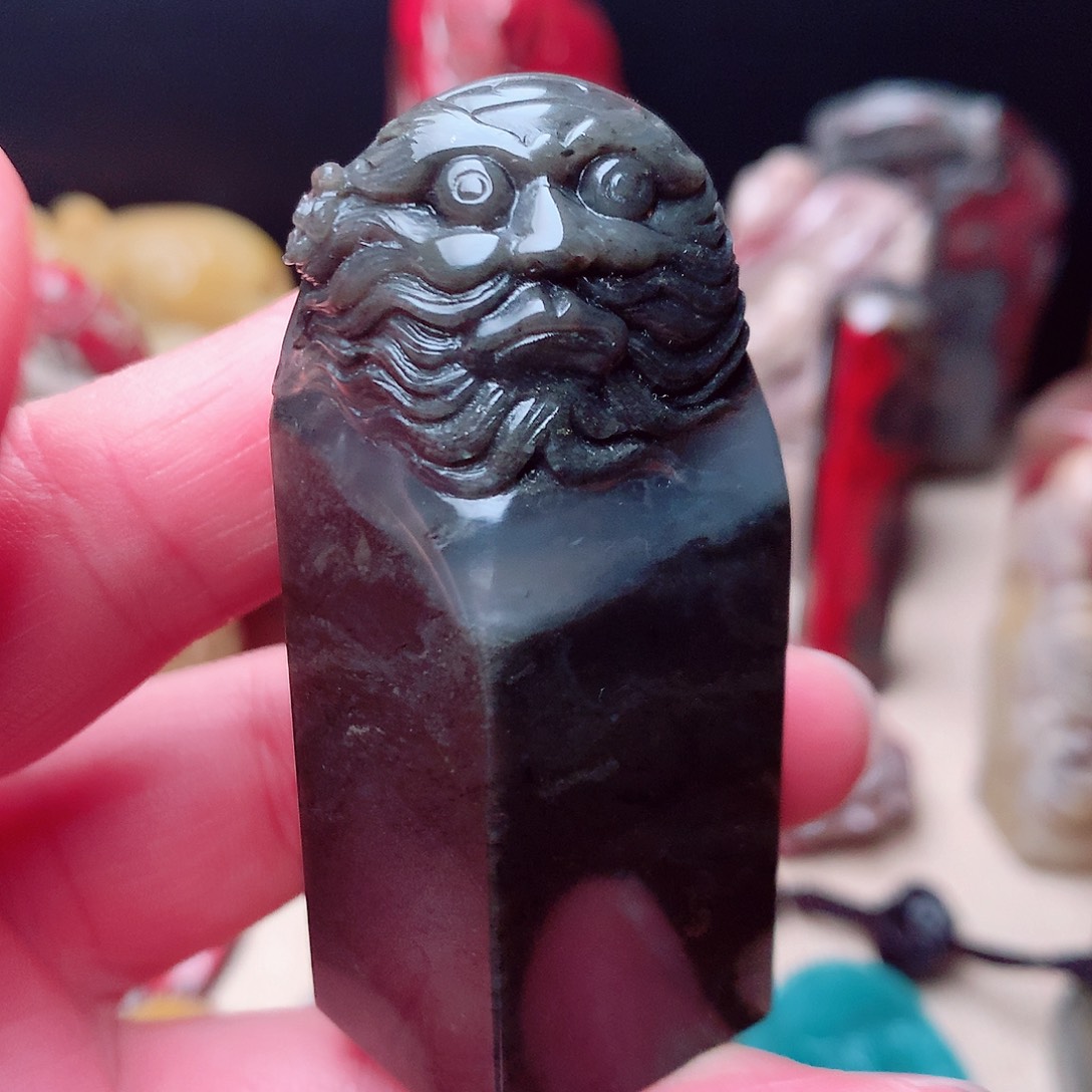 昌化石水墨冻印章钟馗